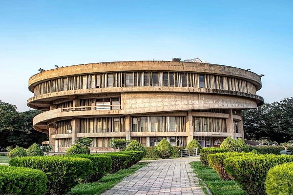 ramnagar to chandigarh cabs